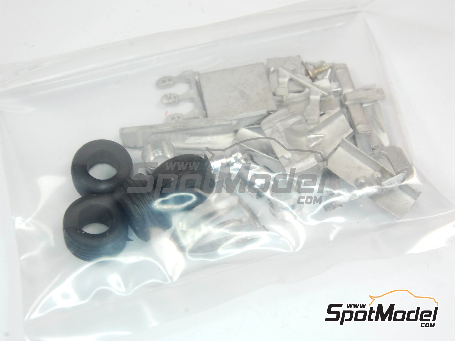 Tameo Kits TMK305: Car scale model kit 1/43 scale - Ferrari